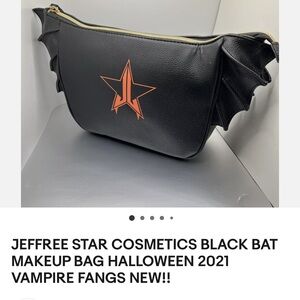 Jeffree Star Cosmetics Exclusive 2021 Halloween Bat Makeup Bag in Black